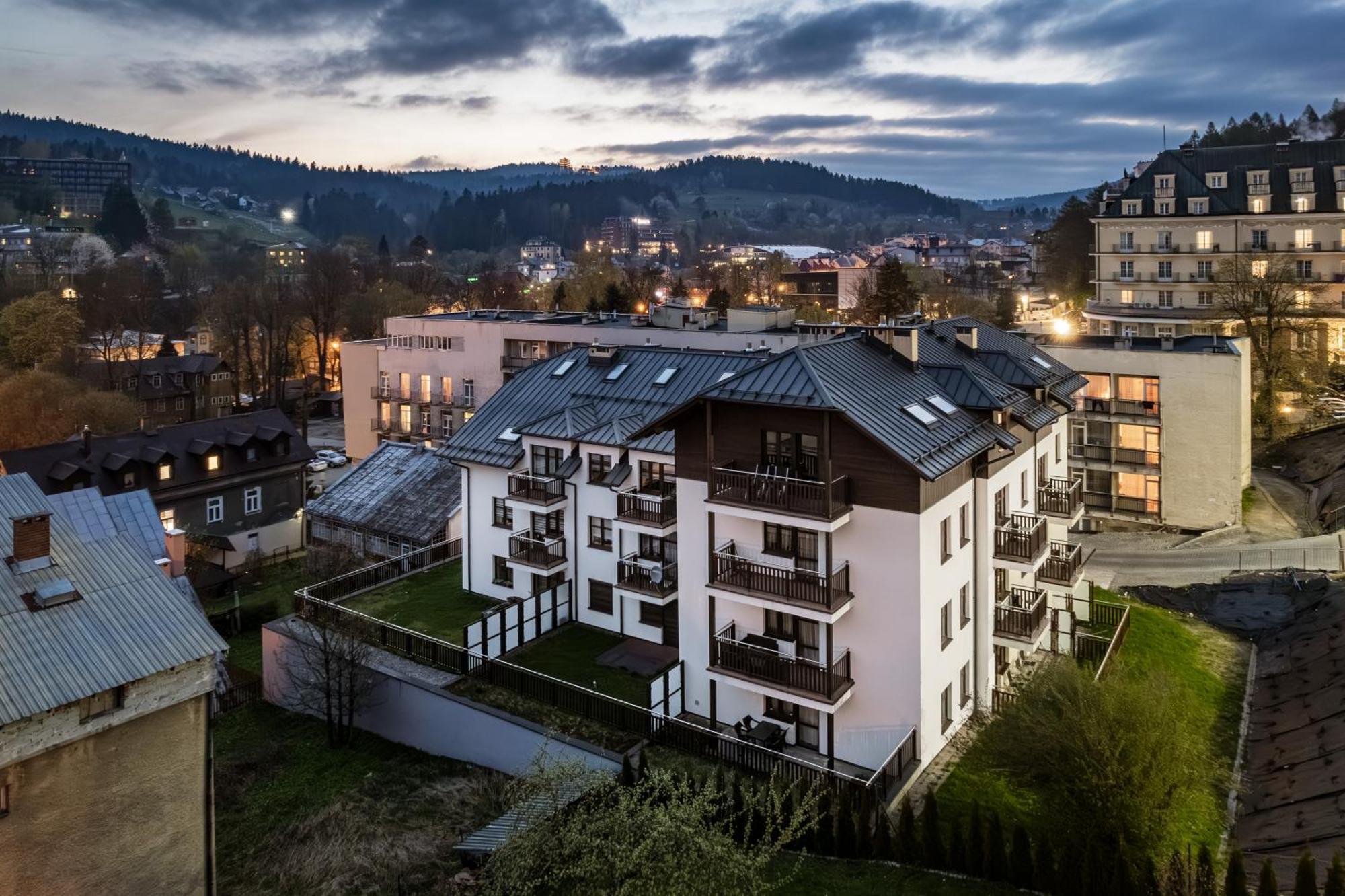 Apartamenty Sun & Snow Centrum Cicha Krynica-Zdrój Esterno foto